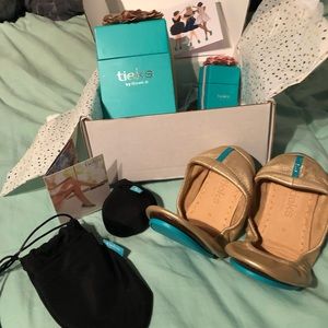 Tieks Limited edition Champagne Size 6